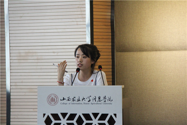 我校“奋斗者的足迹”校友事迹报告会成功举行
