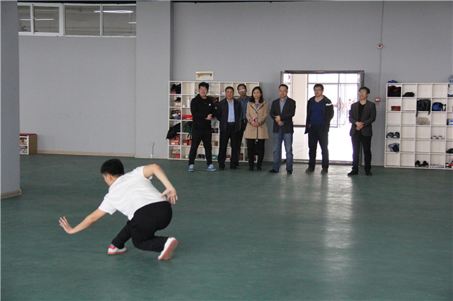 省高校思政工作专项督查调研组来我院检查指导工作