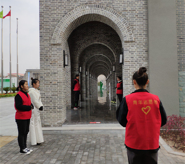 我校150名志愿者助力农村改革(太谷)论坛