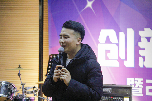 我校隆重举办“创新打造特色品牌”宣传营销交流酒会暨2021年度新闻宣传工作颁奖典礼