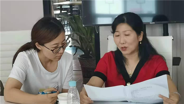 集团通识教育学术顾问潘迎春教授莅临我校指导通识教育工作
