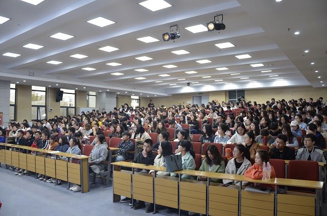 【聚焦商科】张永现老师应邀做“内心修炼成就幸福团队”主题讲座