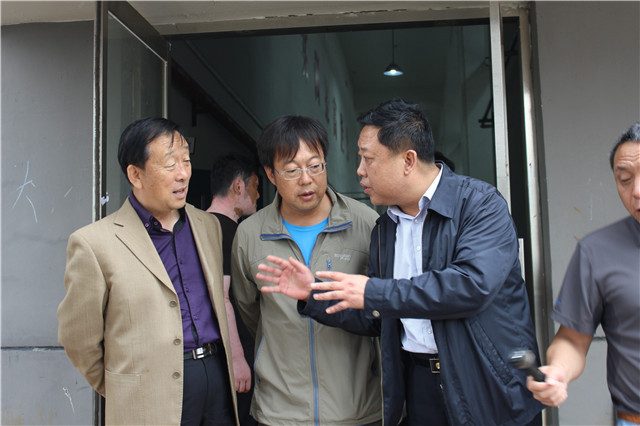 省教育厅高校安全工作督查组莅临我院检查指导