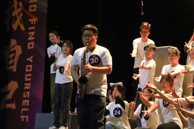 30名学生终极选拔Show 争夺德比游学Offer