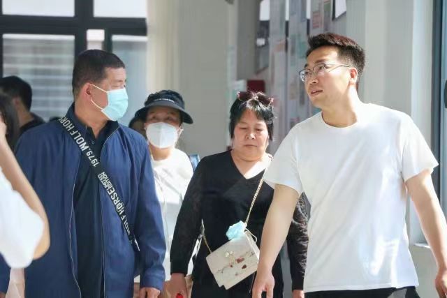 【家长开放日】商务英语学院簇拥家校联动同心圆 筑学生完满成长梦想