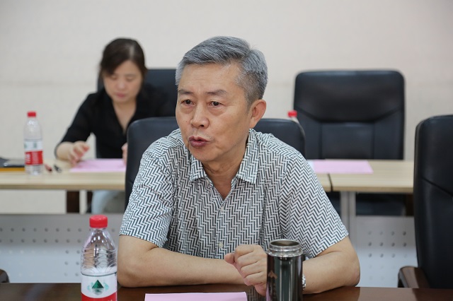 教育集团完满教育工作委员会第六次扩大会议顺利召开