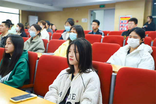 我校隆重举办第四届校园记者节开幕式暨“我在书院读大学”项目推介会