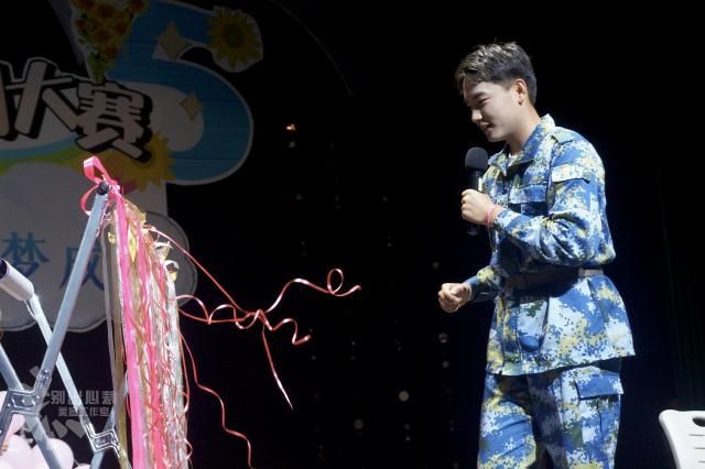 我校举办第五届“凝心聚爱,筑梦成长”校园心理情景剧大赛