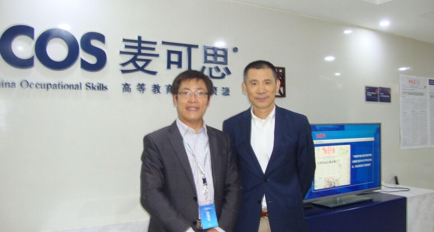 信息学院是一所想做事、真做事的大学