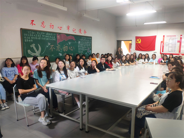 奋斗百年路 启航新征程——我校师生热议庆祝中国共产党成立100周年大会直播盛况