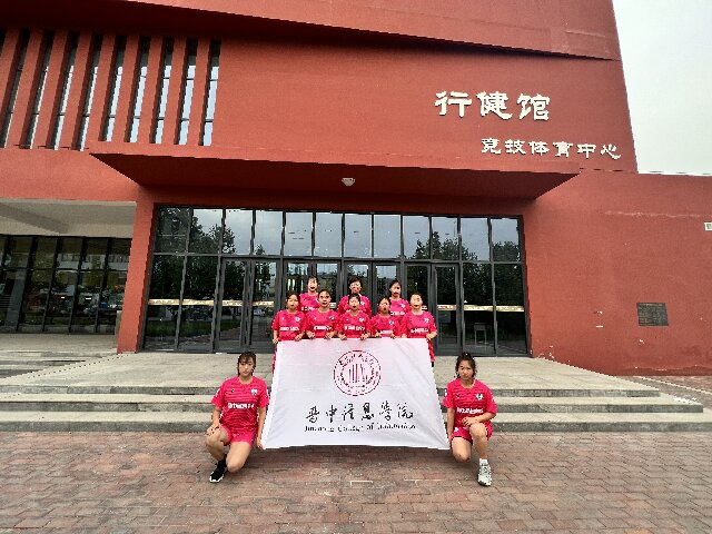 我校女子卡巴迪代表队获全国卡巴迪冠军赛季军