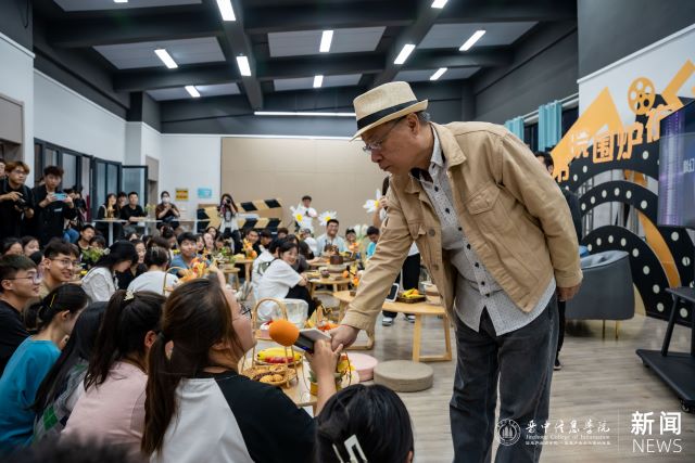 书院围炉夜话第8期:有趣又有梗,真实无厘头——“动”见科幻影视的另一种可能