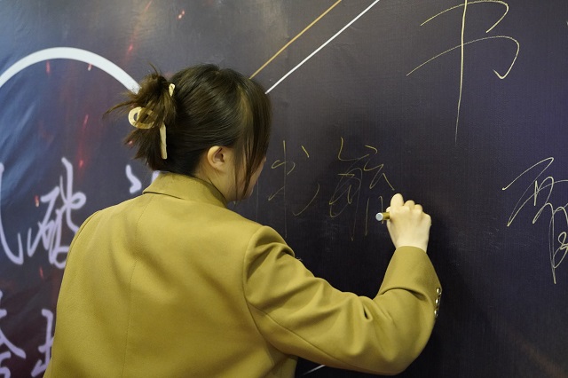 书院围炉夜话第4期:乘风破浪,跨越山海——打开生命的N种方式