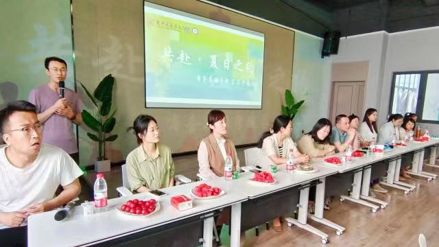 【家长开放日】商务英语学院簇拥家校联动同心圆 筑学生完满成长梦想