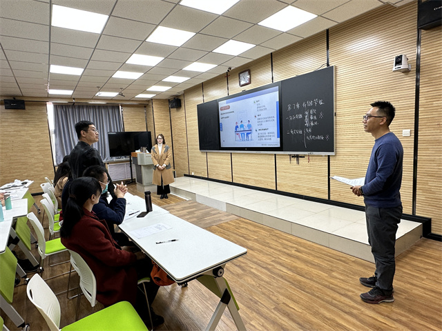 【示范课堂】聚焦有效课堂 提升教学质量——本学期第二次优秀教师示范课