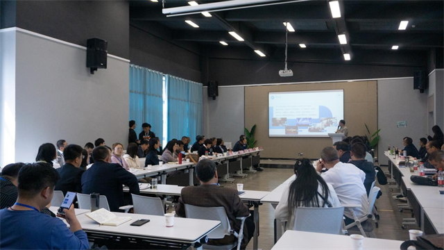 第四届“高招峰会”暨“校园开放日”顺利举行