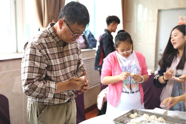 经济管理系主任座谈会&共膳日交流活动