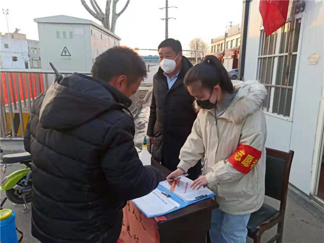 防控疫情之十九:青年志愿者的战“疫”故事