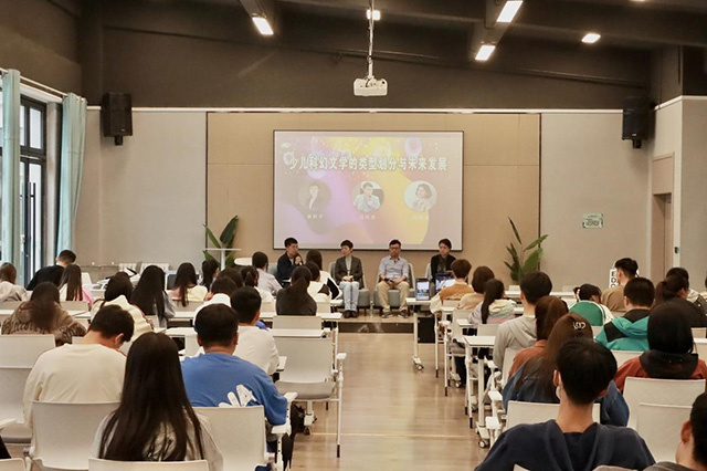 “嗨”翻校园的新世界2048校园幻想节,如此惊艳!