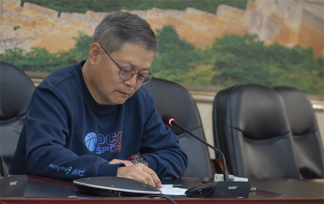我校召开教育思想大讨论动员大会暨专家讲座