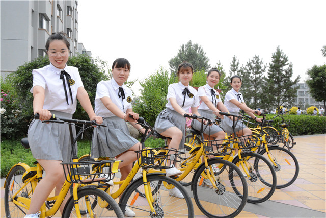 【毕业专题十】转身告别 只留一地星光璀璨