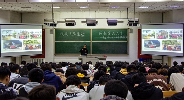 杨鸿鹏:信院时光六载有余 初心未改永为起点