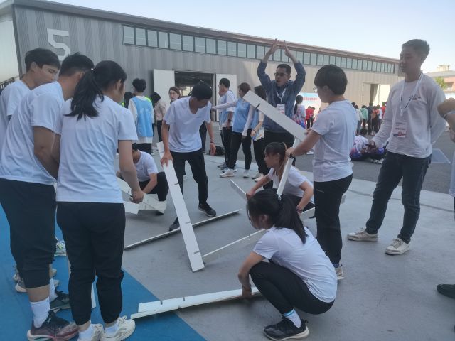 我校户外拓展队夺得全国第一名