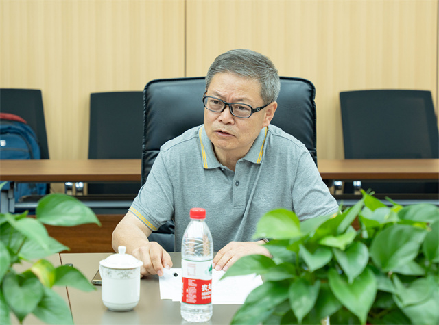 山西工商学院执行校长王李金一行来校调研