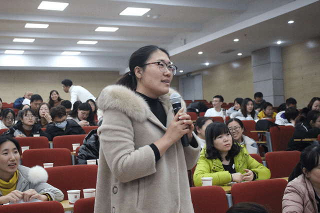 淬炼商学院聚焦课程建设 深化内涵发展