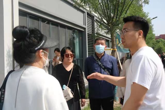【家长开放日】商务英语学院簇拥家校联动同心圆 筑学生完满成长梦想