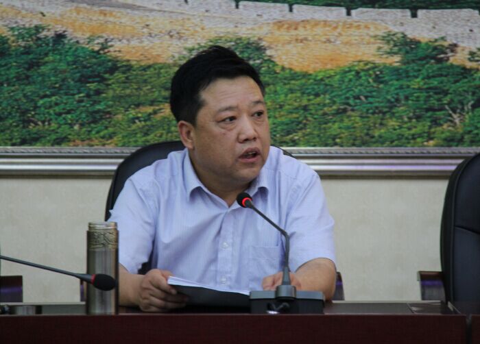 学院党委书记张立常为党员干部讲授专题党课