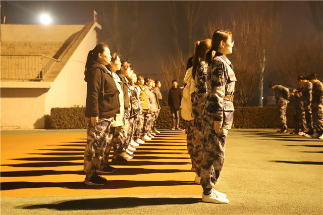 新生说第11期:让青春热血在国旗下沸腾