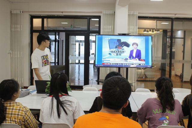 “网安周”遇到“校园日”:让网络安全在信院落地生根