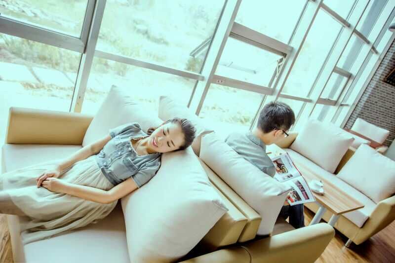 我院美景吸引新人扎堆来拍婚纱
