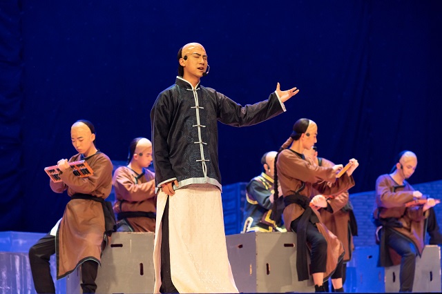 【戏剧节】第七届“魅夜乌马河”校园戏剧节盛大开幕 忆往昔 寻梦迹