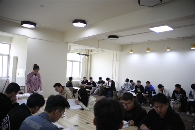 【我与信院的故事】董文媛:热爱我的热爱