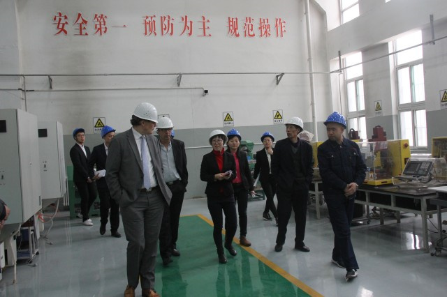 应用型实力高校的创新之路①:提升专业建设能力 培养社会需要的应用型人才