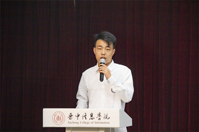 我校隆重举办第四届校园记者节开幕式暨“我在书院读大学”项目推介会