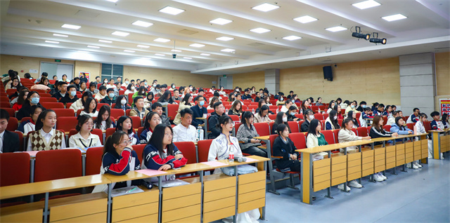 我校隆重举办第四届校园记者节开幕式暨“我在书院读大学”项目推介会