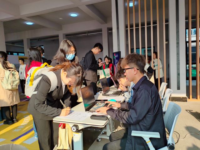 全省45支学生团队齐聚我校 在品牌策划竞赛中奏响商科最强音