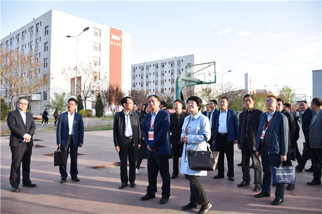 省教育厅正厅级巡视员安建平莅临我校调研指导工作