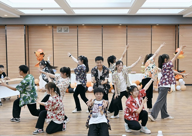 【家长开放日】智能工程学院家长代表齐聚校园携手共育 静待花开