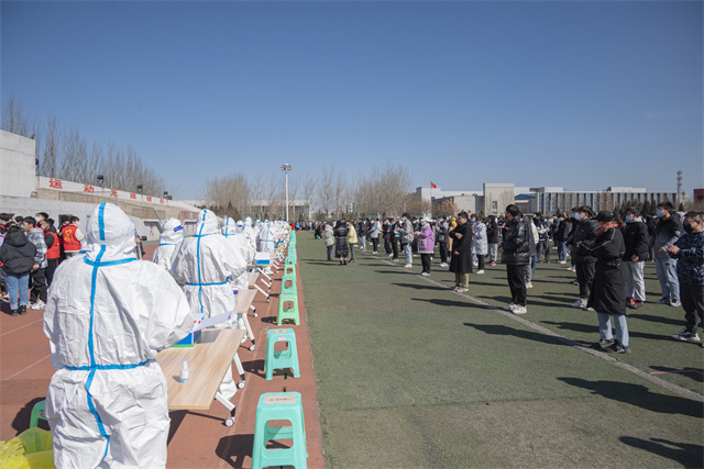 筑牢校园疫情防线 我校有序开展第一轮全员核酸检测