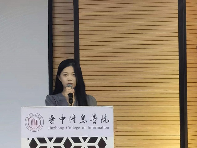 【国际周】飞奔逐梦·星辰远景——我校2023级荣誉学生开学典礼成功举办