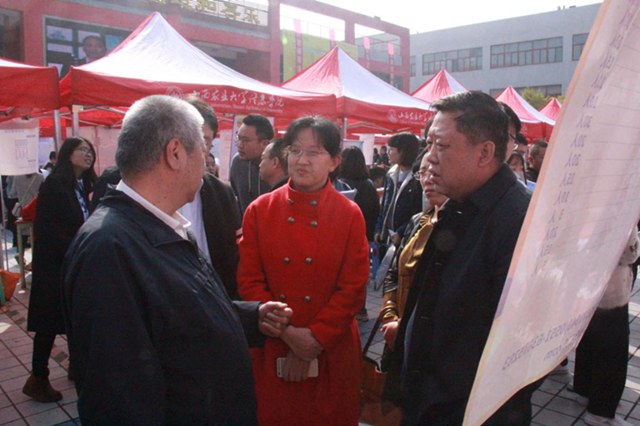 金秋十月 职场扬帆 筑梦启航——我校成功举办2020届毕业生秋季校园招聘会