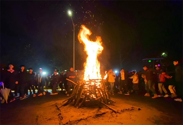排名第一!祝贺兄弟院校重庆移通学院登顶2022年ABC中国民办大学排名榜单