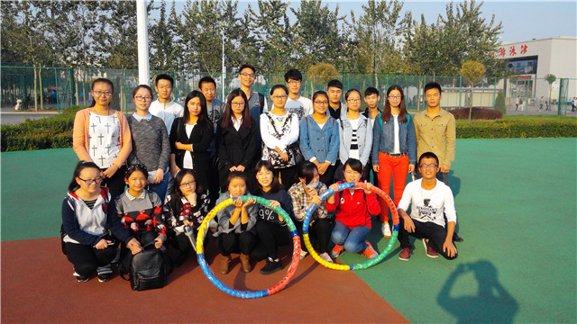 信息学院最独一无二的集体——单枪匹马不如众志成城