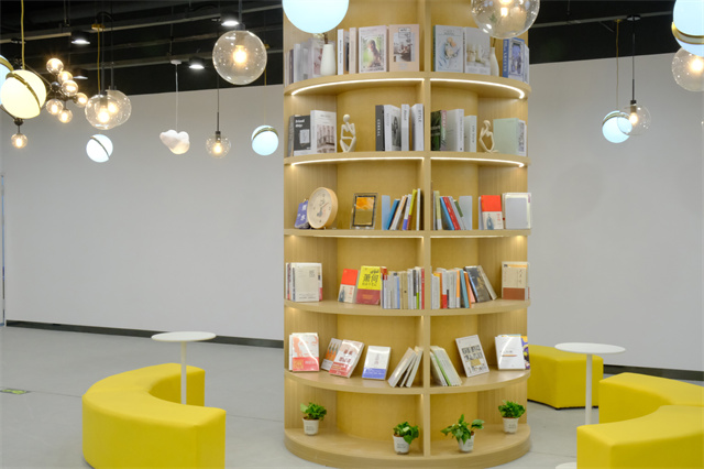 春来学子归，你好，新学期！