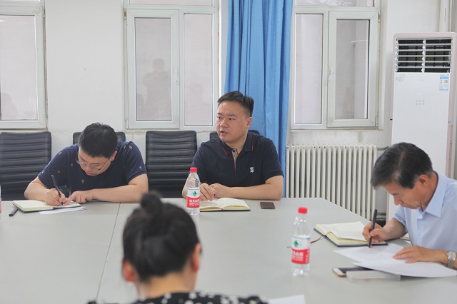 党建带团建 建功新时代——我校共青团干部座谈会顺利召开