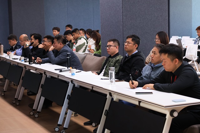 第一期双创先锋班项目中期路演顺利完成